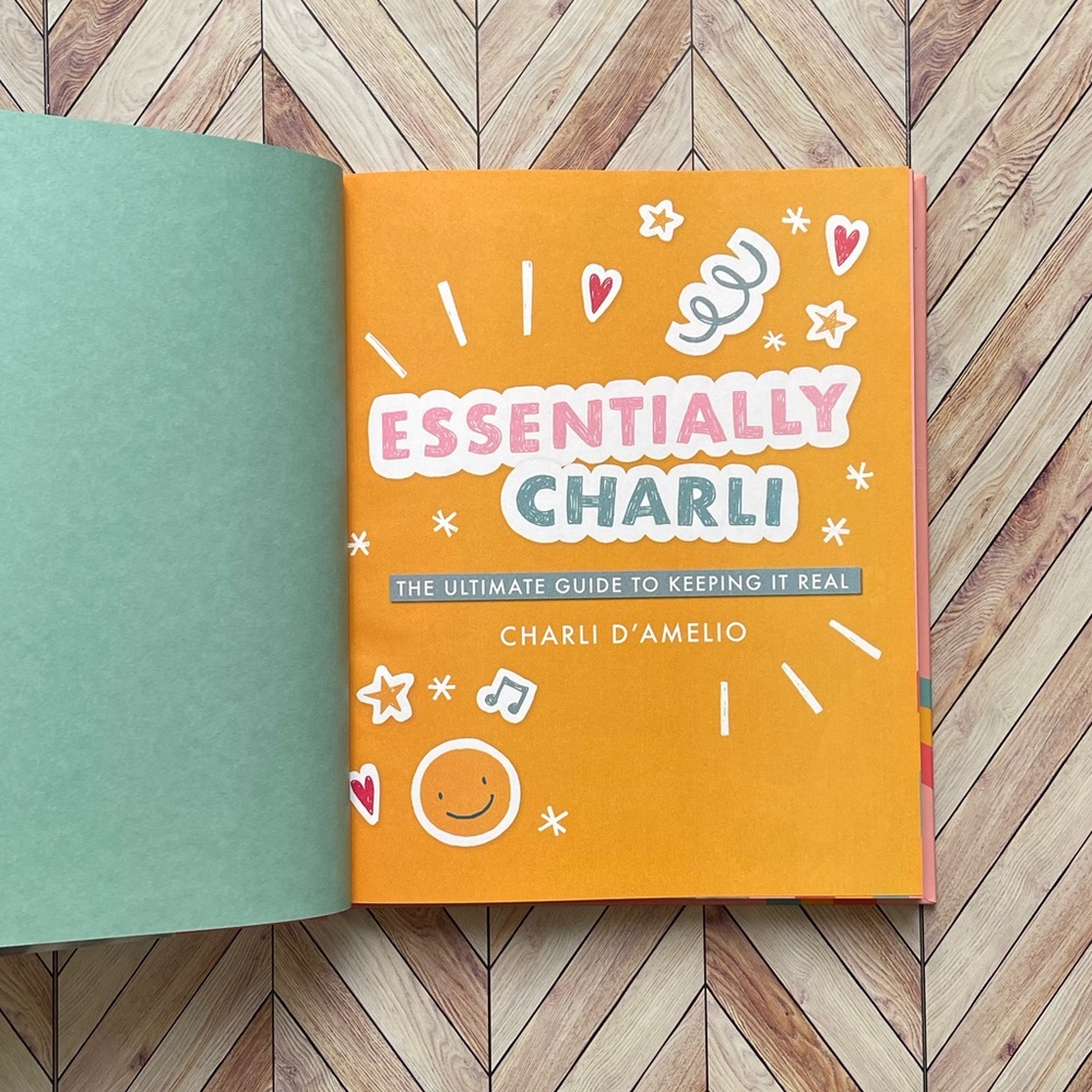 New Hardcover Book Essentially Charli TikTok Charli D’Amelio Guide to Real - Picture 4 of 5